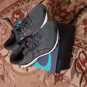 Men's ASICS Athletic Shoes